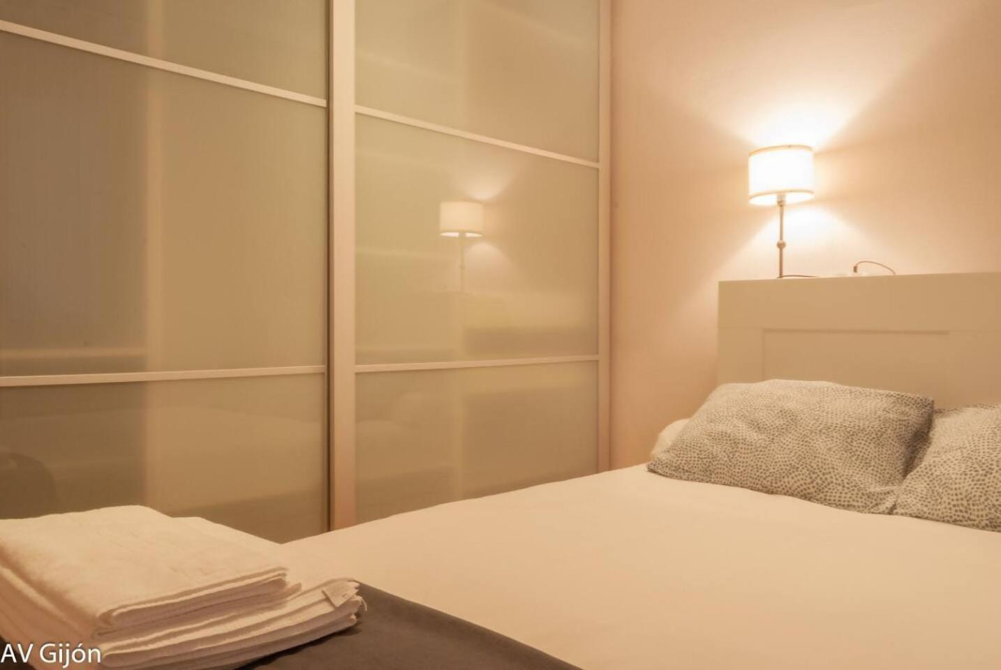 Av Aguado 44 Lägenhet Gijón Exteriör bild